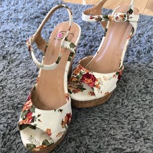 Floral Wedges